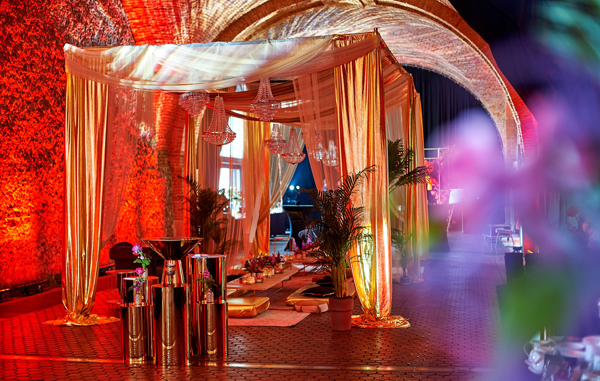 Event tematyczny — orientalna scenografia Emirates